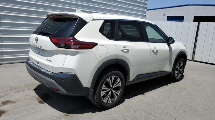Nissan ROGUE SV 2022