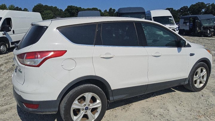 Ford Escape SE 2015