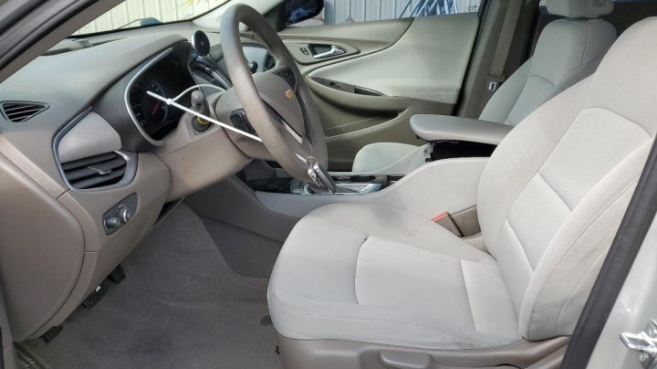 Chevrolet Malibu LS 2020