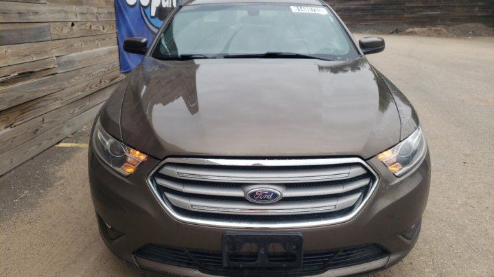 Ford TAURUS SEL 2016