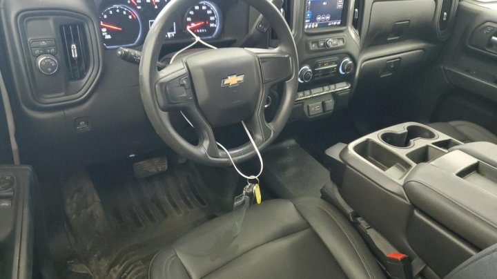 Chevrolet Silverado C1500 2023