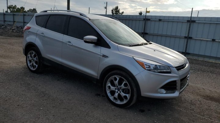 Ford Escape TITANIUM 2016