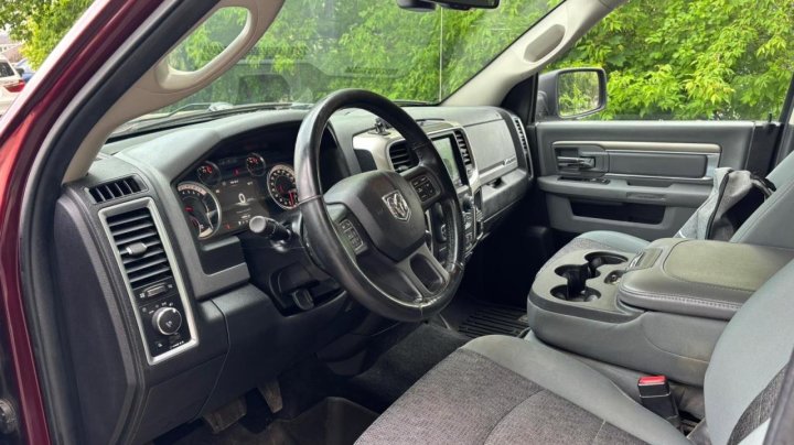 RAM 1500 SLT 2018