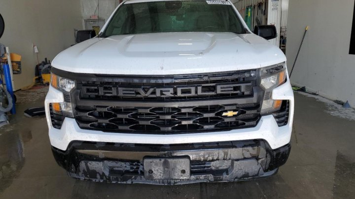 Chevrolet Silverado C1500 2023