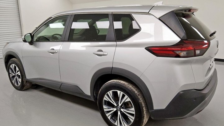 Nissan ROGUE SV 2023