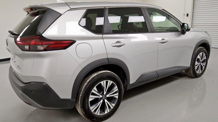 Nissan ROGUE SV 2023