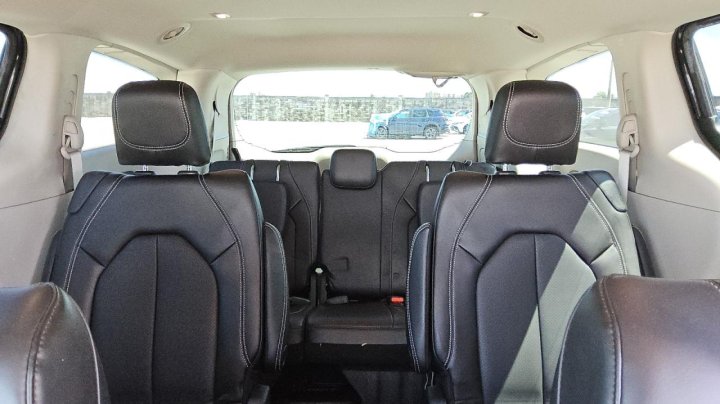 CHRYSLER Pacifica TOURING L 2023