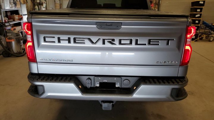 Chevrolet SILVERADO LTD C1500 CUSTOM 2022
