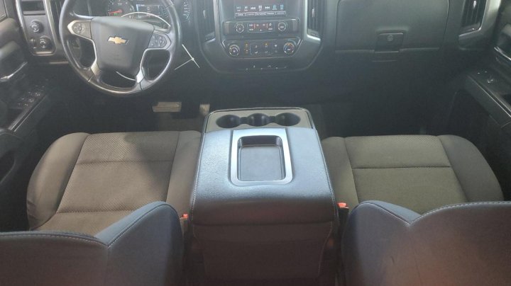 Chevrolet Silverado K1500 LT 2018