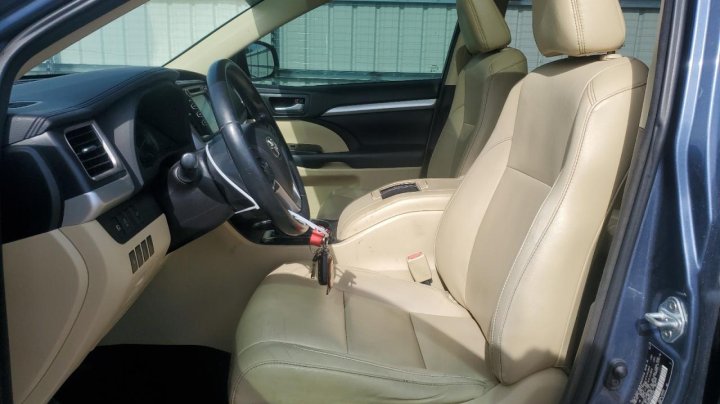 Toyota Highlander SE 2017