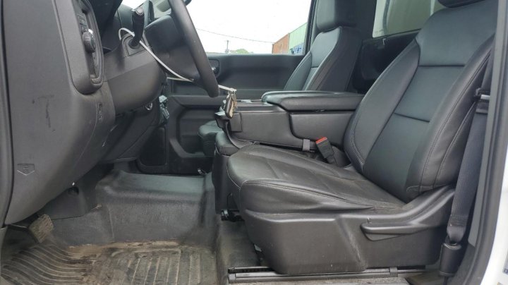 Chevrolet Silverado C1500 2023