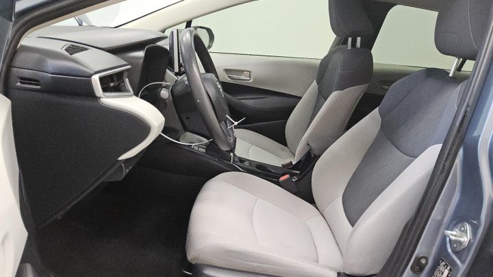 Toyota Corolla LE 2021