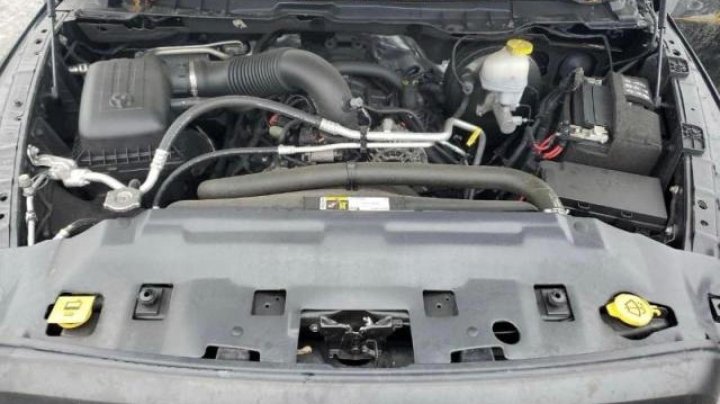 RAM 1500 CLASSIC SLT 2021