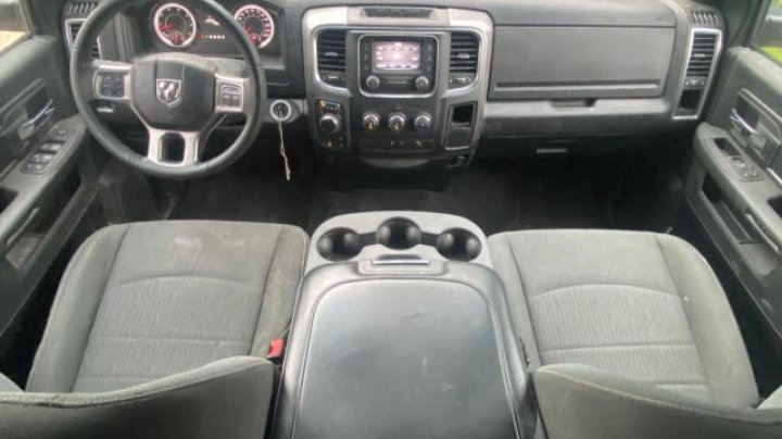 RAM 1500 CLASSIC SLT 2021