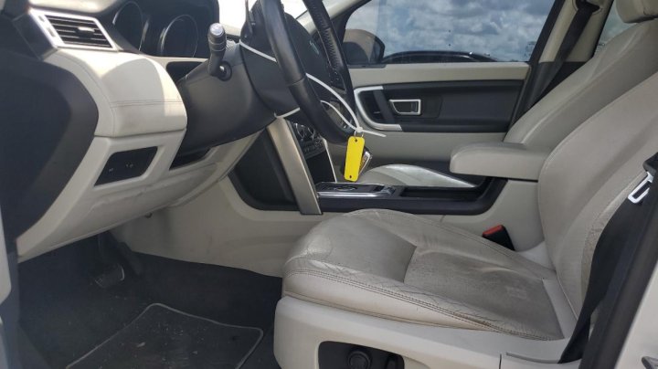 Land Rover Discovery Sport SE 2017