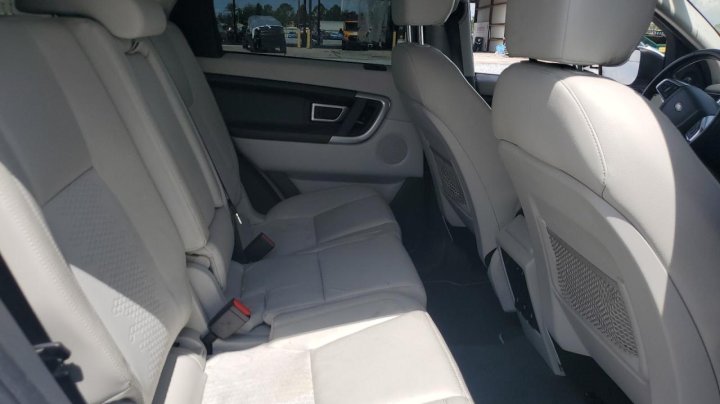 Land Rover Discovery Sport SE 2017