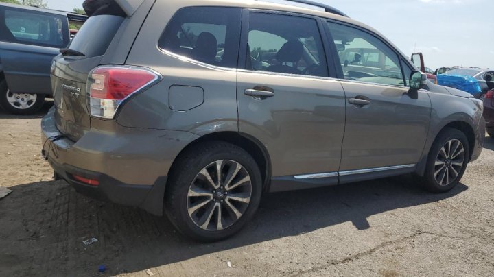 Subaru Forester 2.0XT TOURING 2017