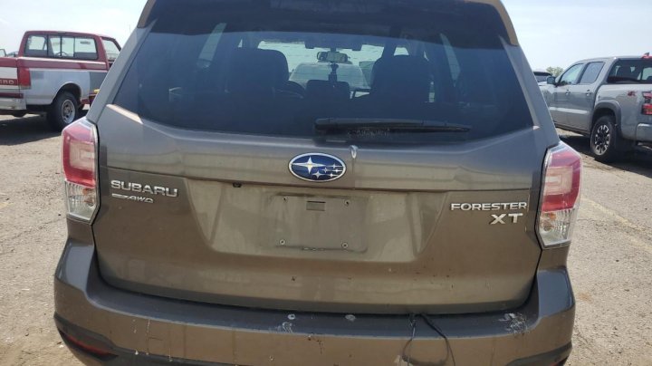 Subaru Forester 2.0XT TOURING 2017