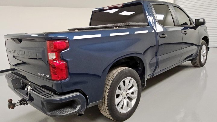 Chevrolet Silverado C1500 CUSTOM 2021