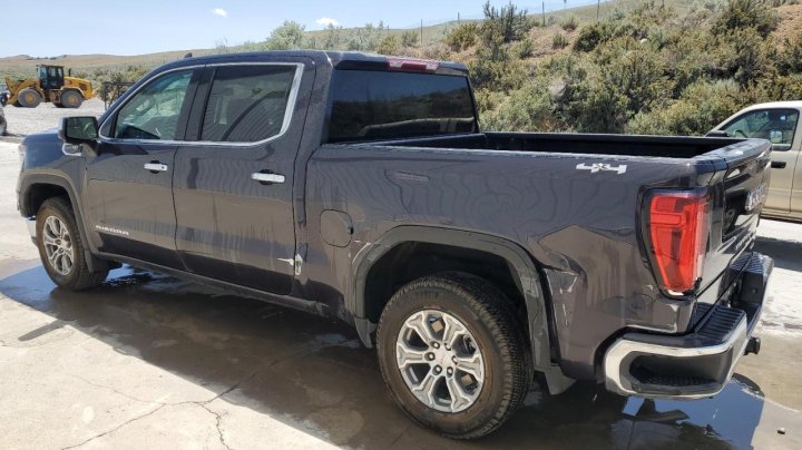 GMC Sierra K1500 SLT 2025