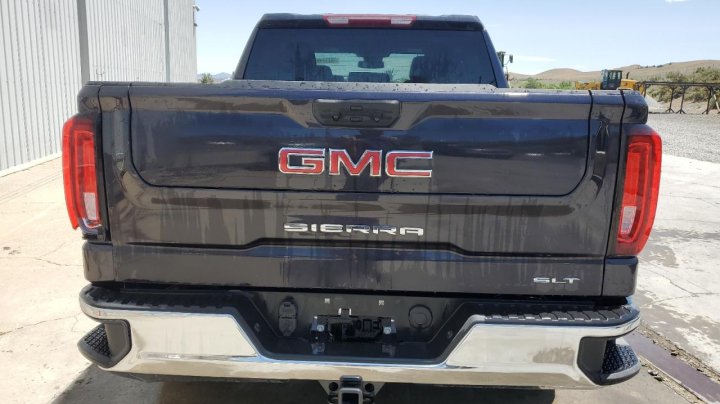 GMC Sierra K1500 SLT 2025