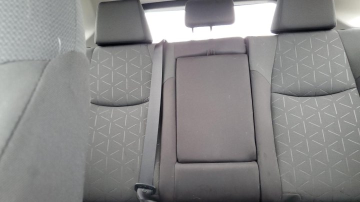 Toyota RAV4 XLE 2022