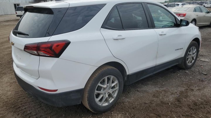 Chevrolet Equinox LS 2022