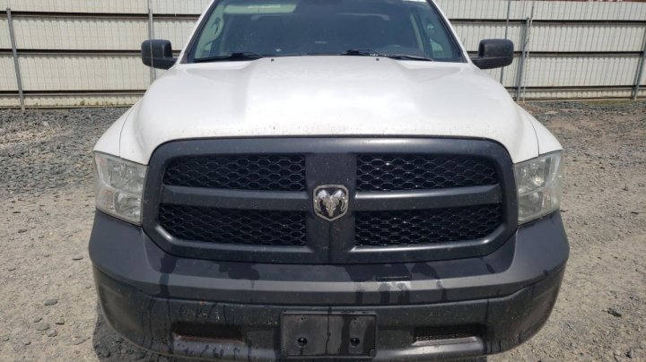 RAM 1500 CLASSIC TRADESMAN 2021