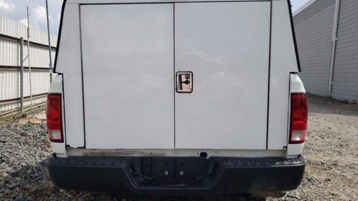 RAM 1500 CLASSIC TRADESMAN 2021