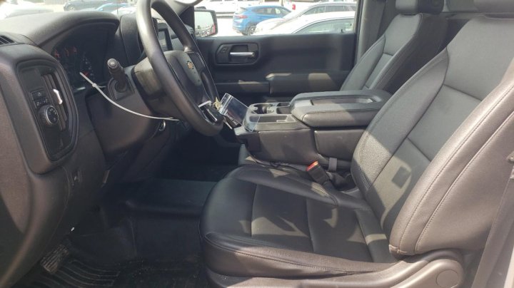 Chevrolet Silverado C1500 2023