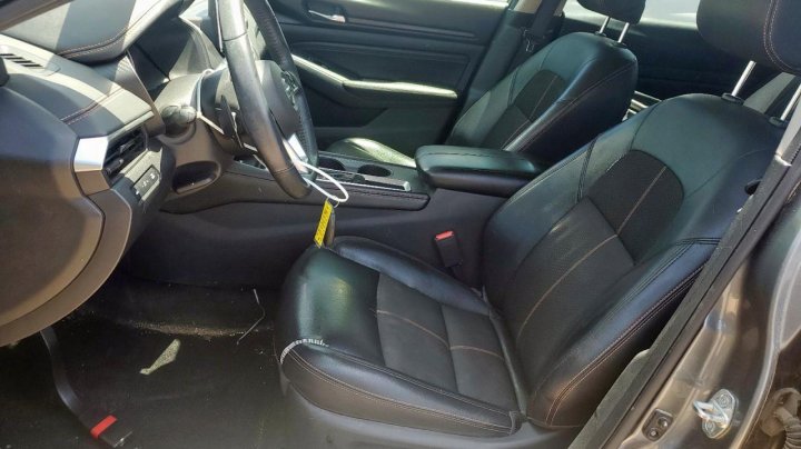 Nissan Altima SR 2020