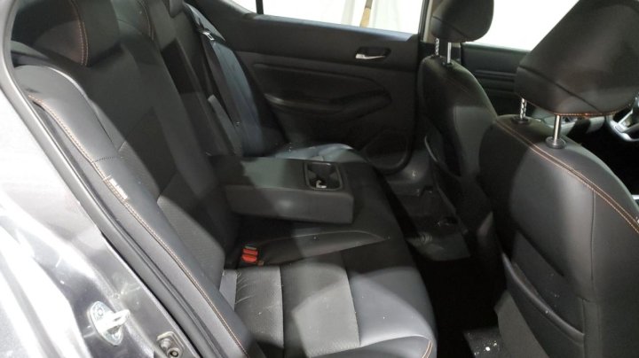 Nissan Altima SR 2020