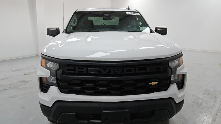 Chevrolet Silverado C1500 2023