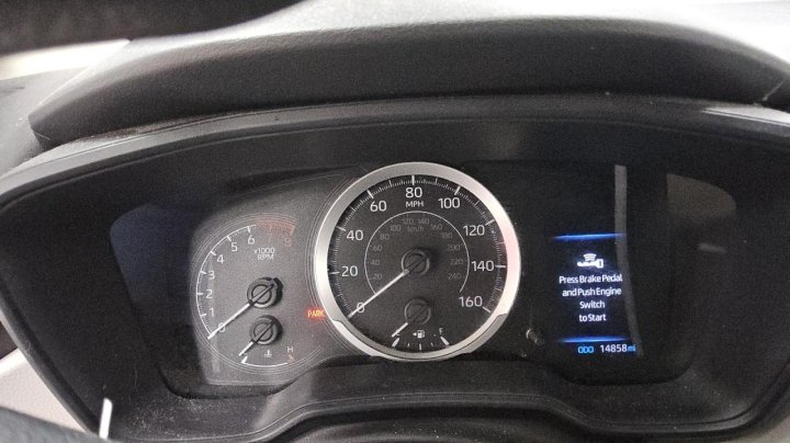 Toyota Corolla LE 2021