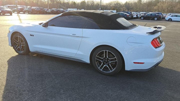 Ford MUSTANG GT 2018