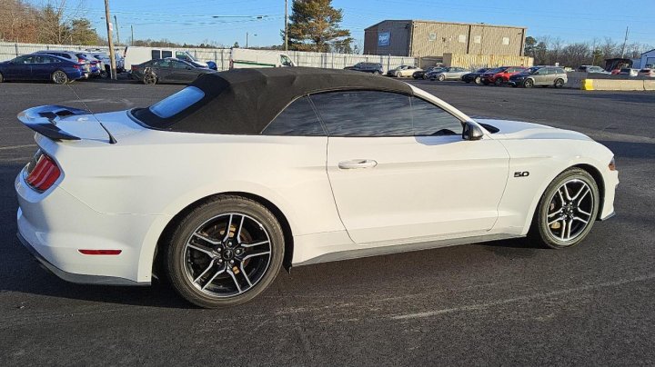 Ford MUSTANG GT 2018