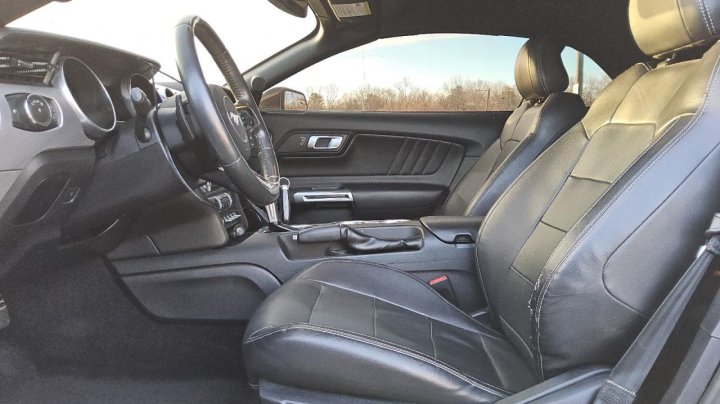 Ford MUSTANG GT 2018