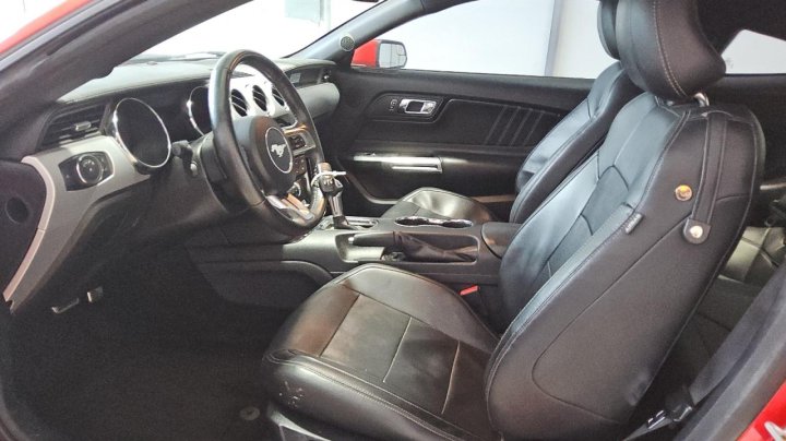 Ford MUSTANG  2015
