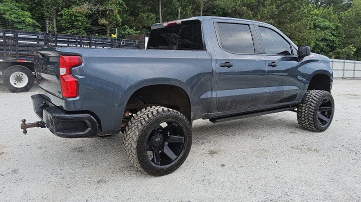 Chevrolet Silverado K1500 LT TRAIL BOSS 2021