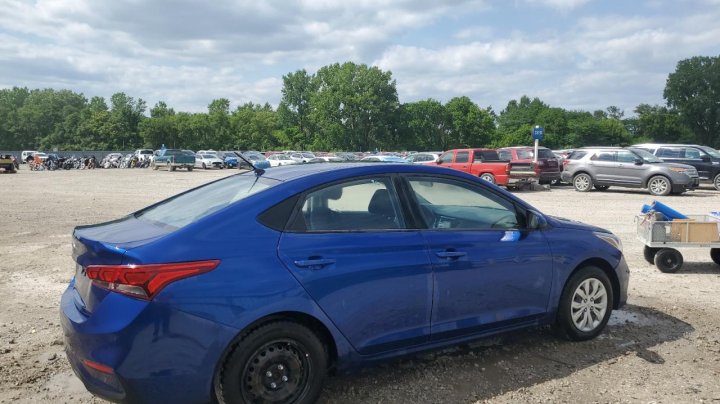 Hyundai ACCENT SE 2021