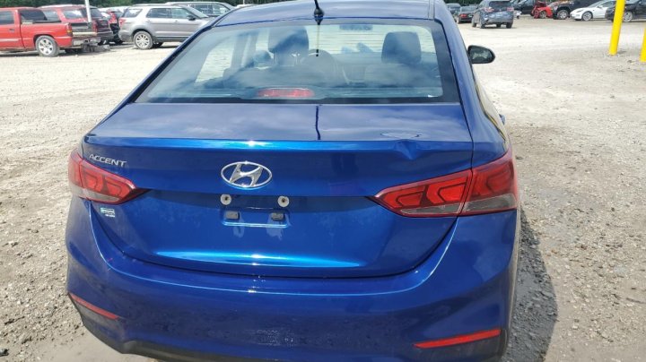 Hyundai ACCENT SE 2021