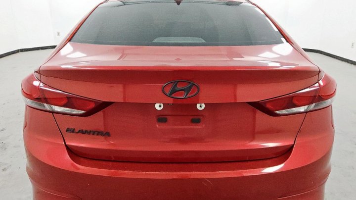 Hyundai Elantra SEL 2018