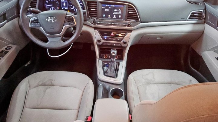 Hyundai Elantra SEL 2018
