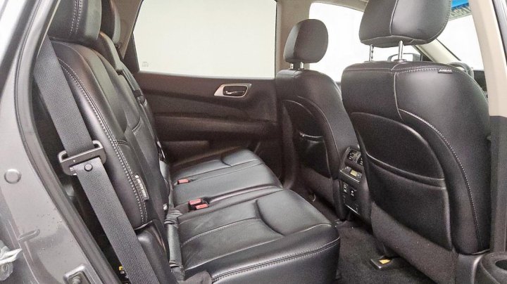 Nissan Pathfinder S 2018
