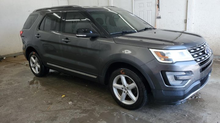 Ford Explorer XLT 2017