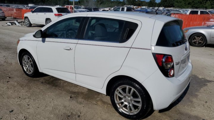 Chevrolet Sonic LT 2015