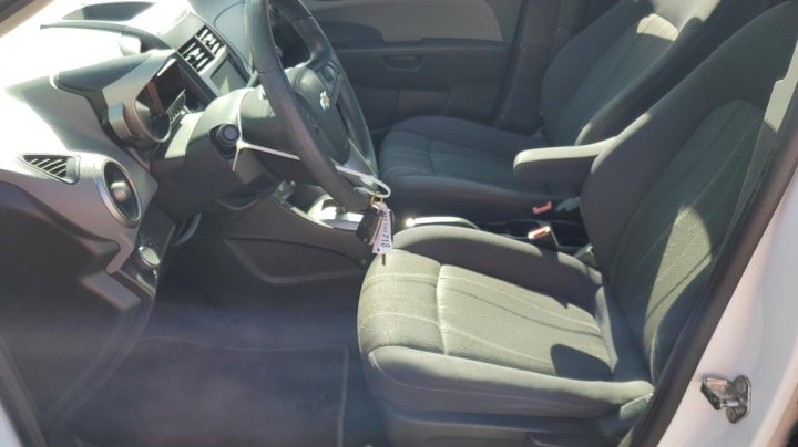 Chevrolet Sonic LT 2015