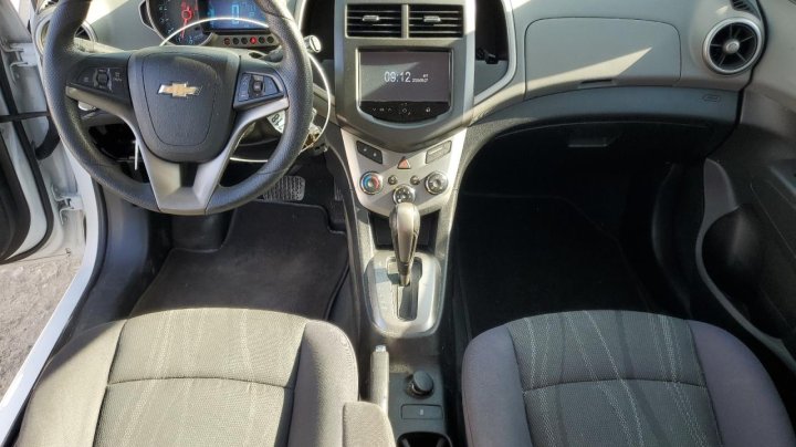 Chevrolet Sonic LT 2015