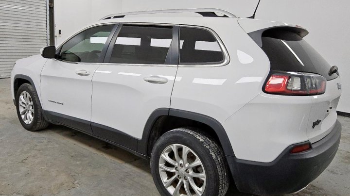 JEEP Cherokee LATITUDE 2019