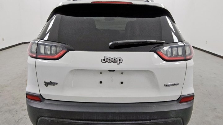 JEEP Cherokee LATITUDE 2019